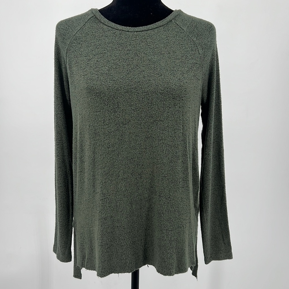 American Eagle Outfitters Sage Soft & Sexy Plush Long Sleeve Top Women's sz. XS